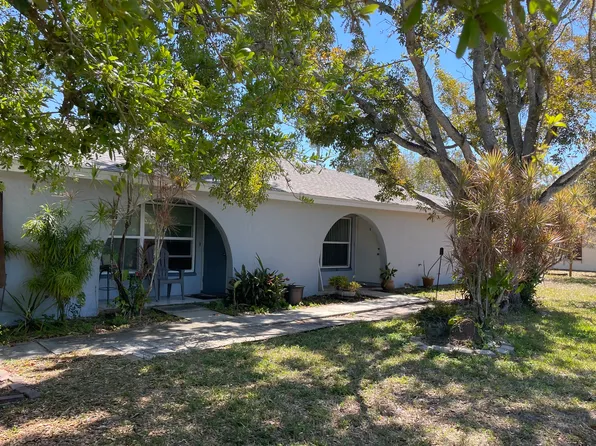 2328 SE 6th Ter APT B, Cape Coral, FL 33990