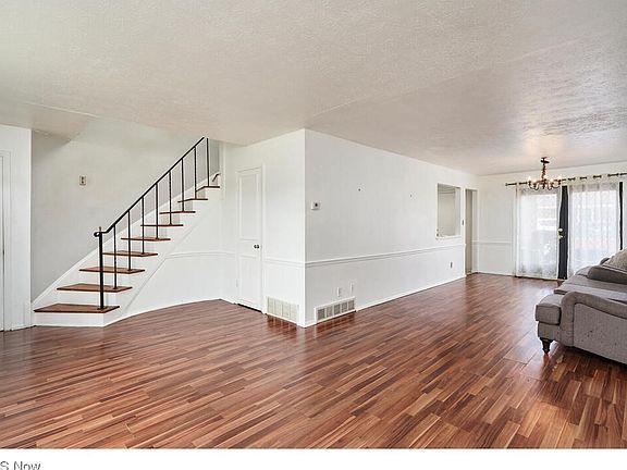 3rd image of 24466 Clareshire Dr #10I