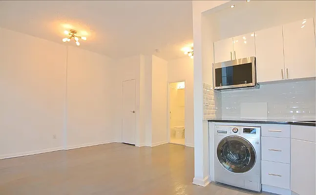Rented by Oxford Property Group | media 4