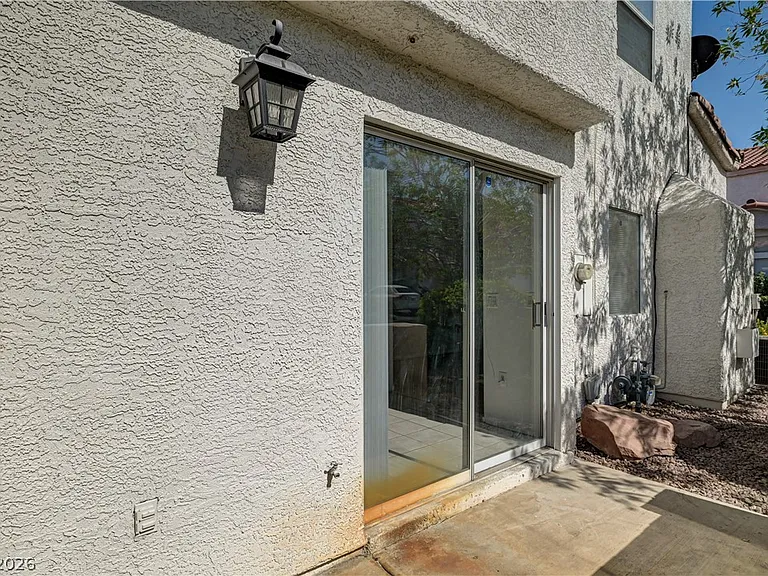 4040 Castle Cove Dr #4040 — Photo 44