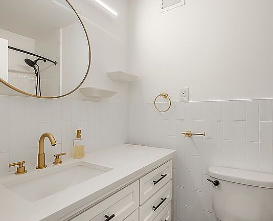 5th image of 280 Rector Pl APT 5N