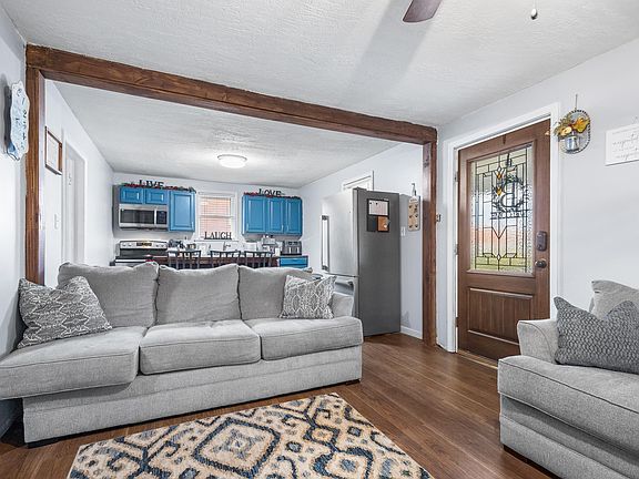 5th image of 141 Spearman Dr