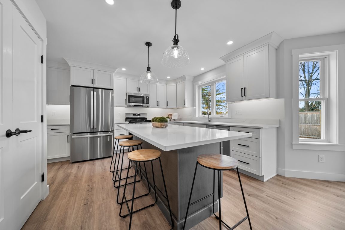 next background image