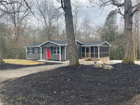 16916 Polish Town Rd, Lanexa, VA 23089
