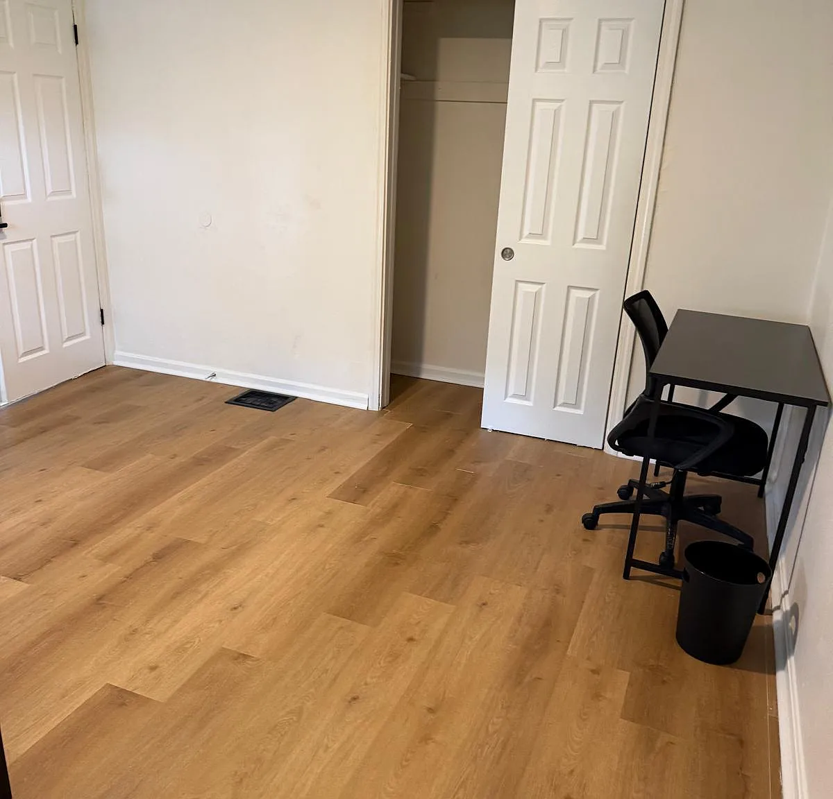 3 bed, 1.0 bath, 1250 sqft, $776 — Photo 4