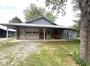 244 Middle Leesville Rd, Bedford, IN 47421