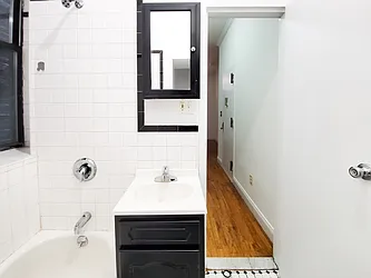 Rented by Brighton Management