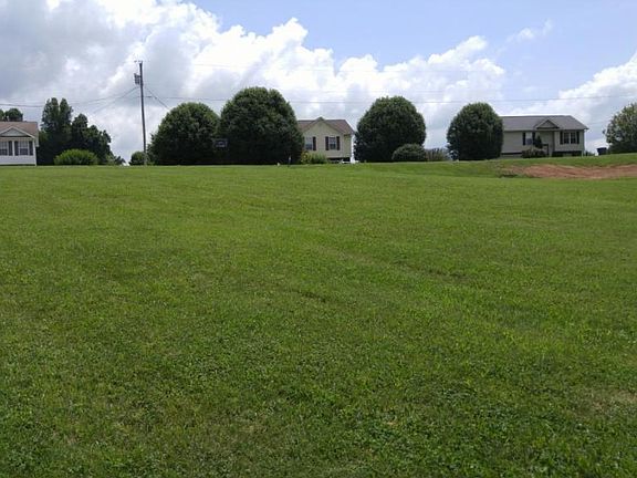 4th image of 175 Bobwhite Ct
