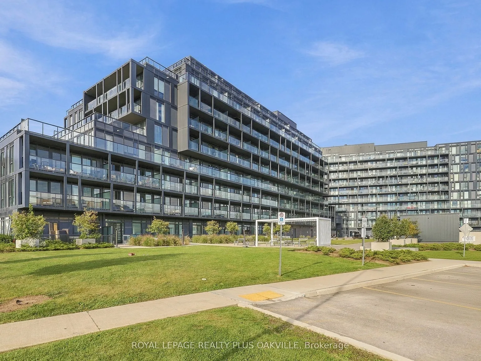 2 bed, $2,200 — Photo 2