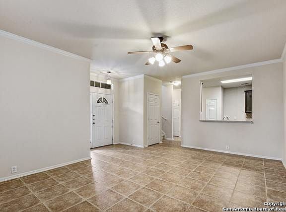 3rd image of 2532 Grayson Cir