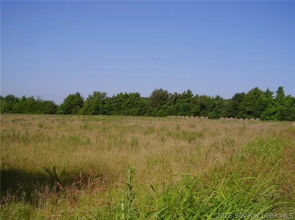 3525 S 240th Rd, Louisburg, MO 65685