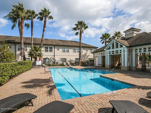 4th image of 11312 Estancia Villa Cir Unit 6