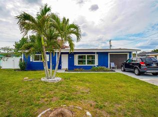 3095 Pinetree St, Port Charlotte, FL 33952