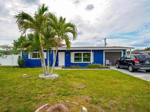 3095 Pinetree St, Port Charlotte, FL 33952