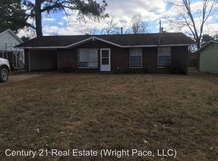 215 W Roseclair St, Jonesboro, AR 72401