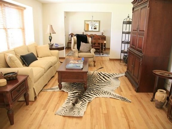 5th image of 226033 Bayview Dr