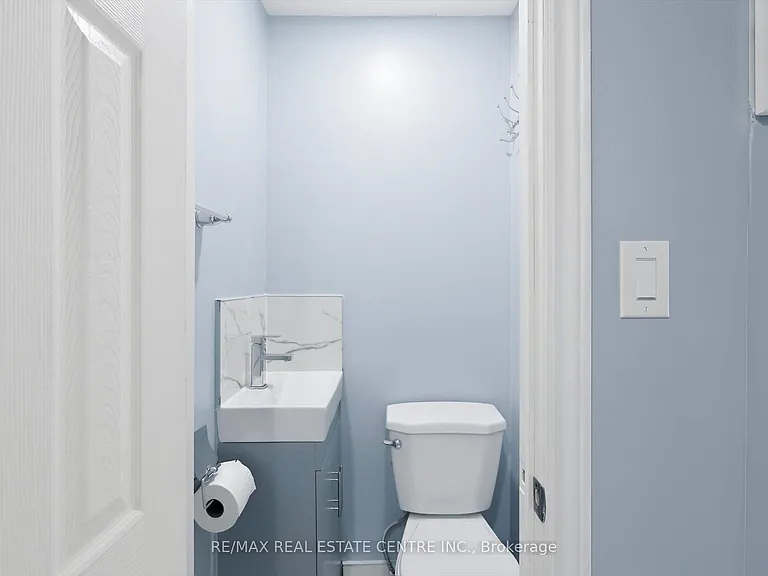 33 Garside Cres #MAIN — Photo 28