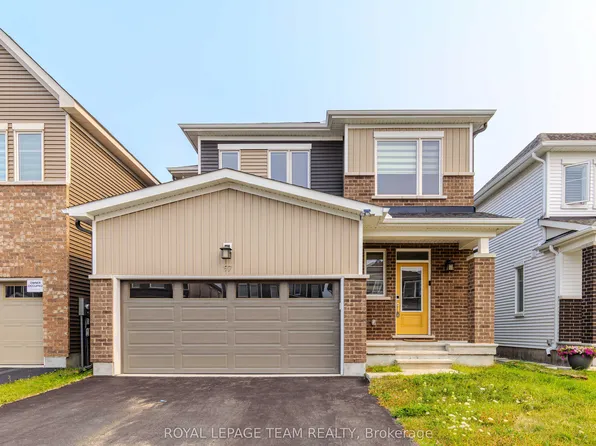 97 Mudminnow Cres, Ottawa, ON K4A 5J1