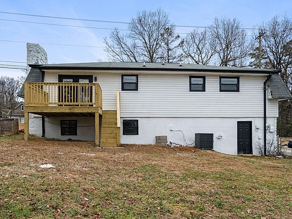 3rd image of 1148 Boy Scout Rd