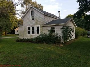18 S 2nd St, Denver, IN 46926