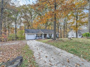 4031 Country Ln, Gainesville, GA 30507
