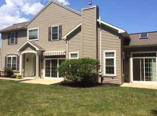 305 Chickory Cir, Mechanicsburg, PA 17050