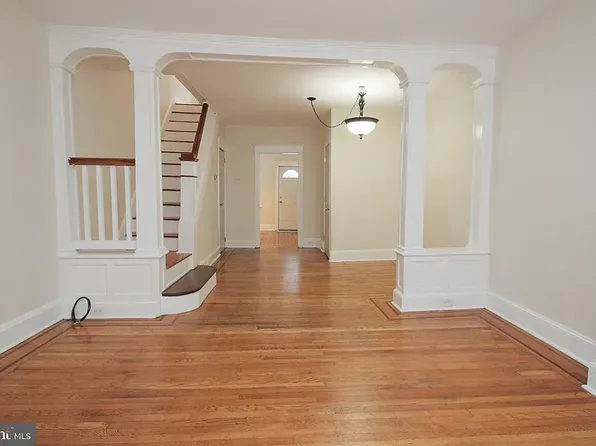 405 Tree St, Philadelphia, PA 19148