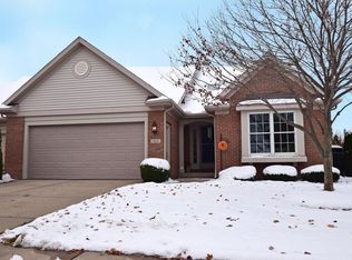 1416 McCormick Dr, Nappanee, IN 46550