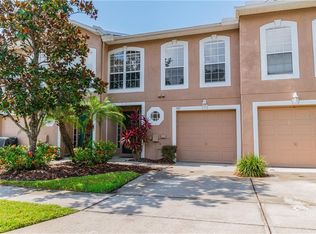 9817 Ashburn Lake Dr, Tampa, FL 33610