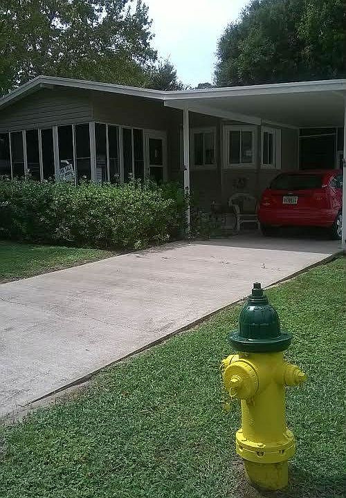 adorable home in great park