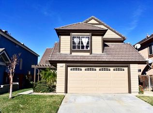 11510 Millpond Rd, Fontana, CA 92337