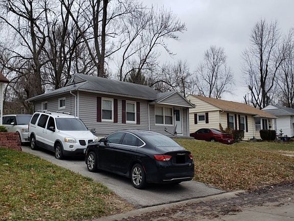 3rd image of 9815 Medford Dr