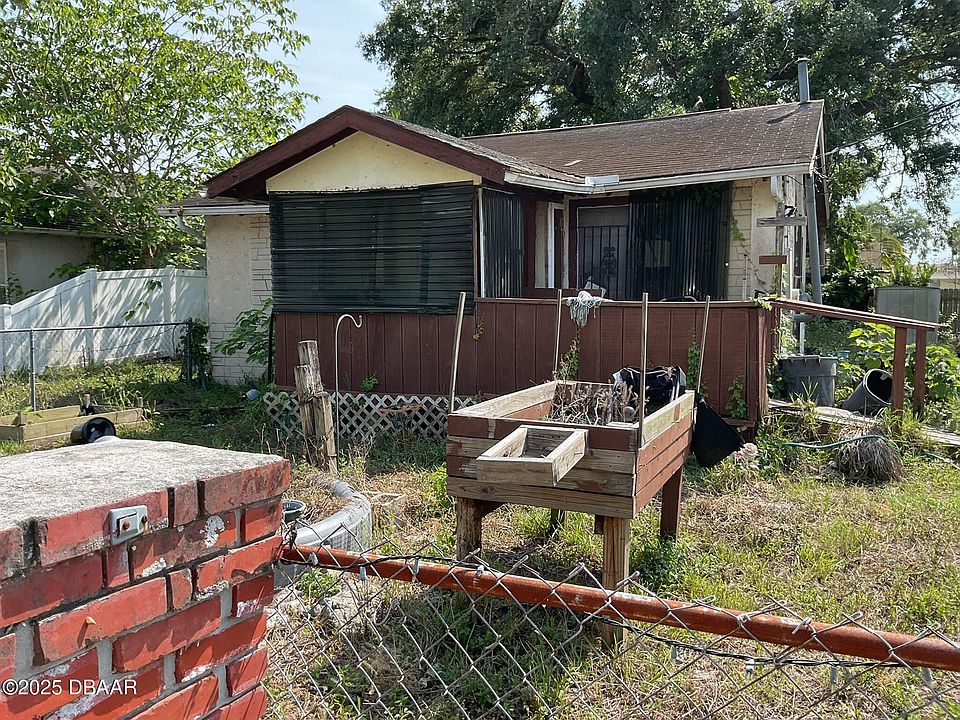 1st image of 1226 Bender Ave