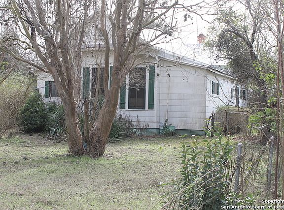 5th image of 11497 E Fm 1518 N