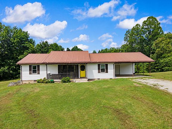 2nd image of 3492 Hawk Creek Rd