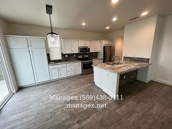 4th image of 3798 Savant Ln