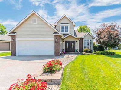 9104 Llara Cir, Manhattan, KS, 66502
