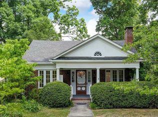2606 Beechwood St, Greensboro, NC 27403
