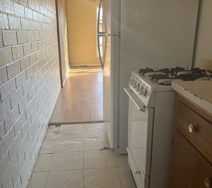 2nd image of 3505 E Willard St #11633024