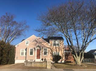 151 Old County Rd FLOOR 1, Smithfield, RI 02917