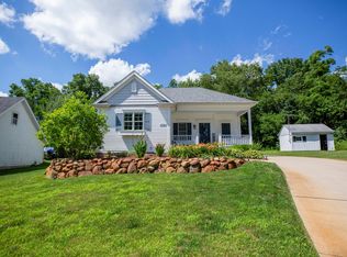 27064 Curtis Dr, Edwardsburg, MI 49112