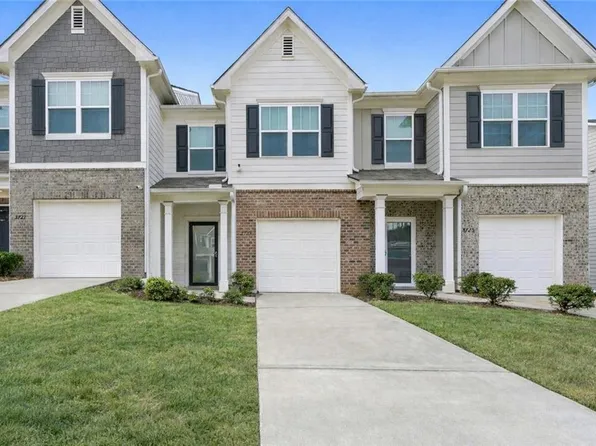 5723 Union Pointe Dr, Union City, GA 30291