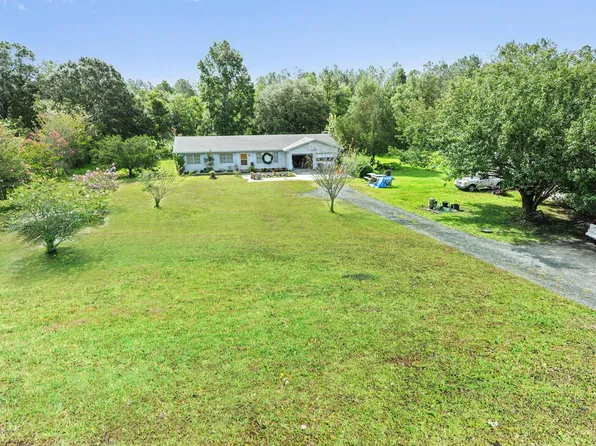 44076 Woodland Cir, Callahan, FL 32011