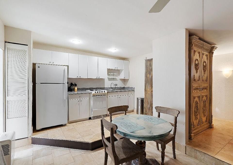 1st image of 6545 Spanish Moss Cir