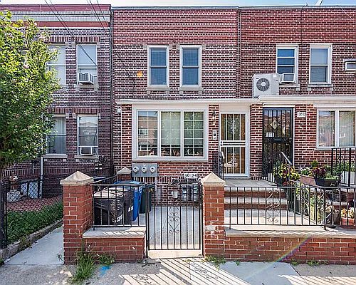 2nd image of 30-24 48th St #3024