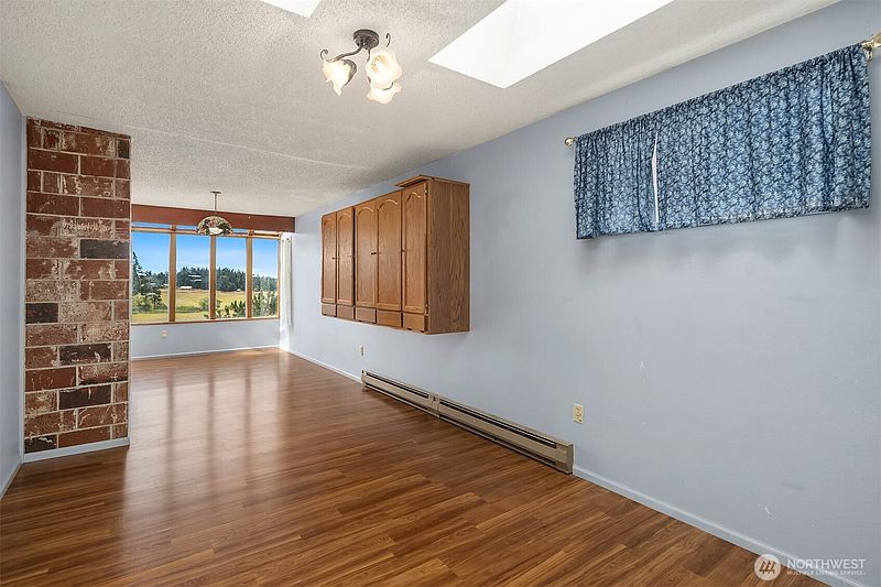 5th image of 2861 Heller Road