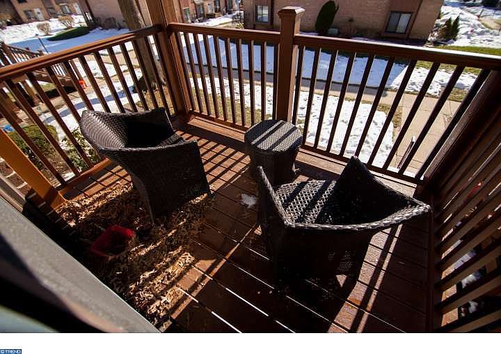 1st image of 5200 Hilltop Dr #31
