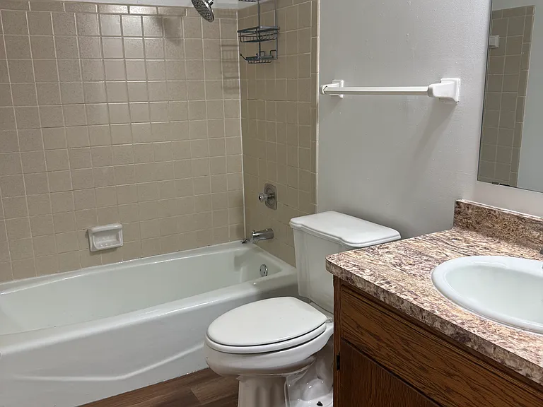 6846 S Ash St — Photo 16
