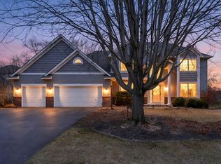 2829 Eagle Valley Cir, Woodbury, MN 55129