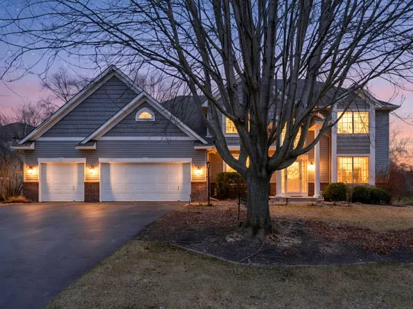 2829 Eagle Valley Cir, Woodbury, MN 55129
